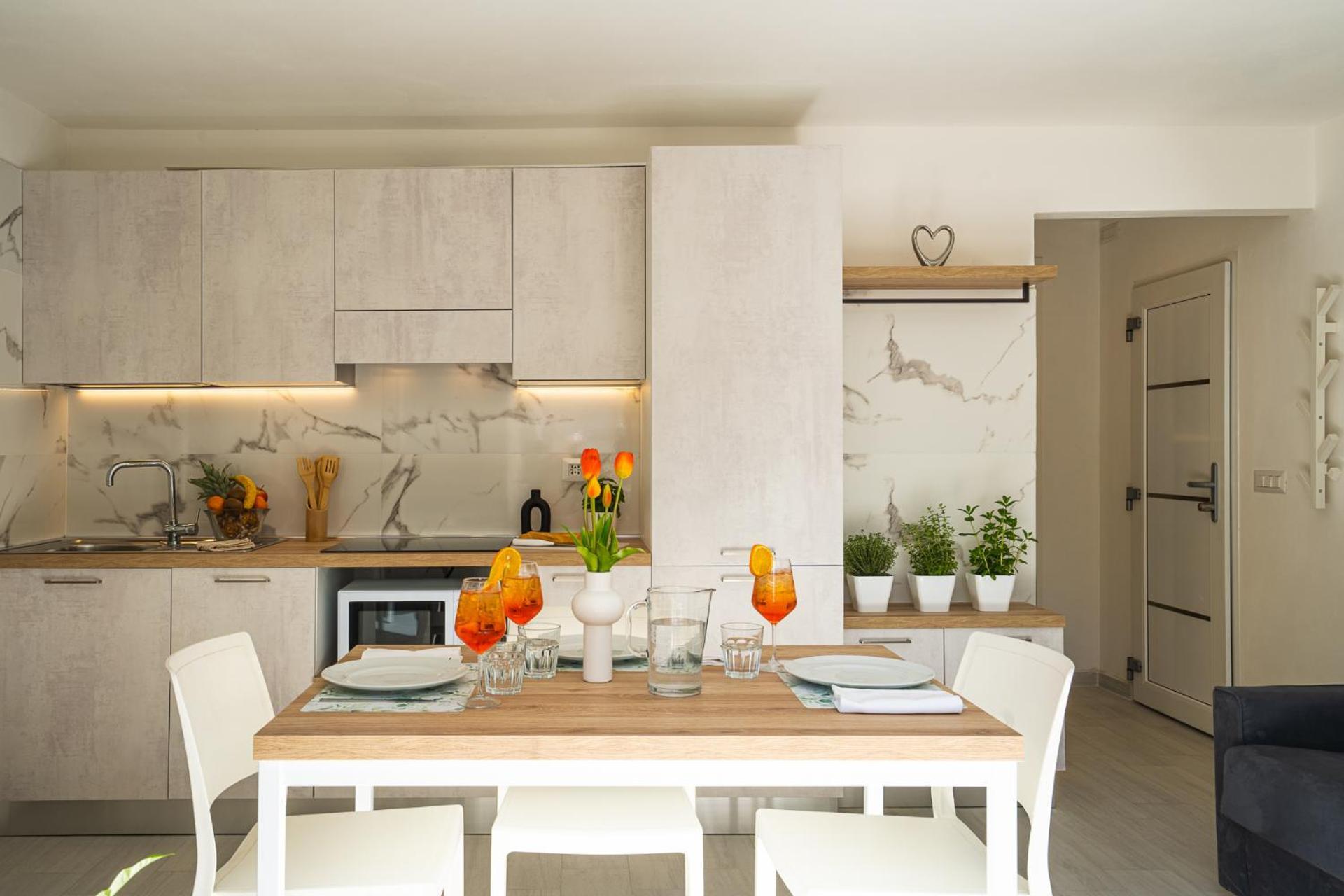Inaugurazione 2024 - Villa Pratu Apartments A 100 Metri Dal Mare Риччоне Экстерьер фото